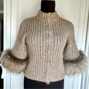 New Luisa Cerano Fur Finnracoon cuff luxury sweater Size 6 - authentic NWOT